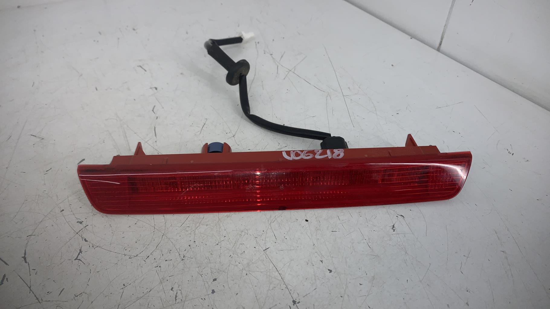 Feu arriere stop central NISSAN QASHQAI 2 PHASE 1 Essence - 1