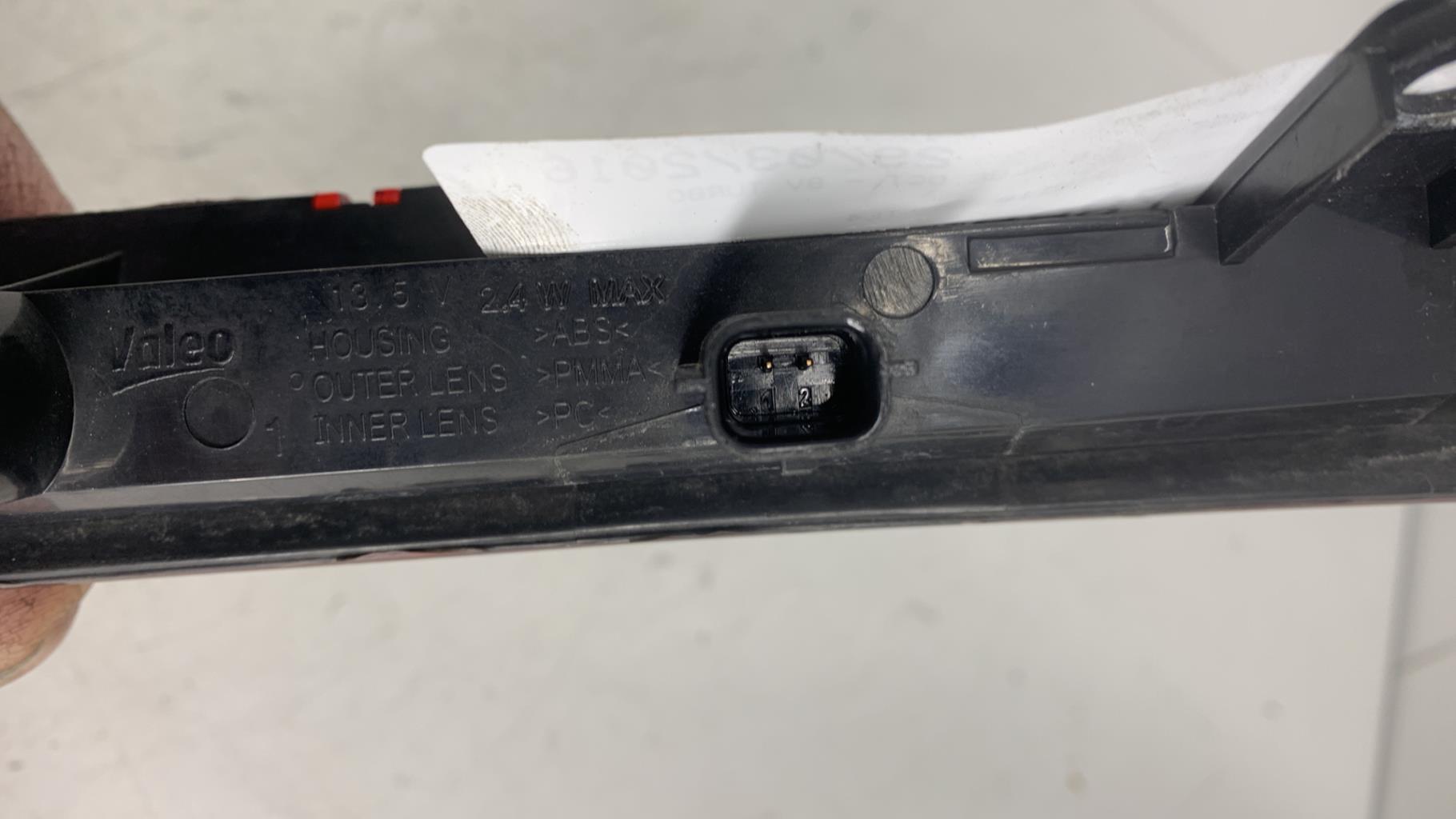 Feu arriere stop central RENAULT MEGANE 4 PHASE 1 Diesel - 1
