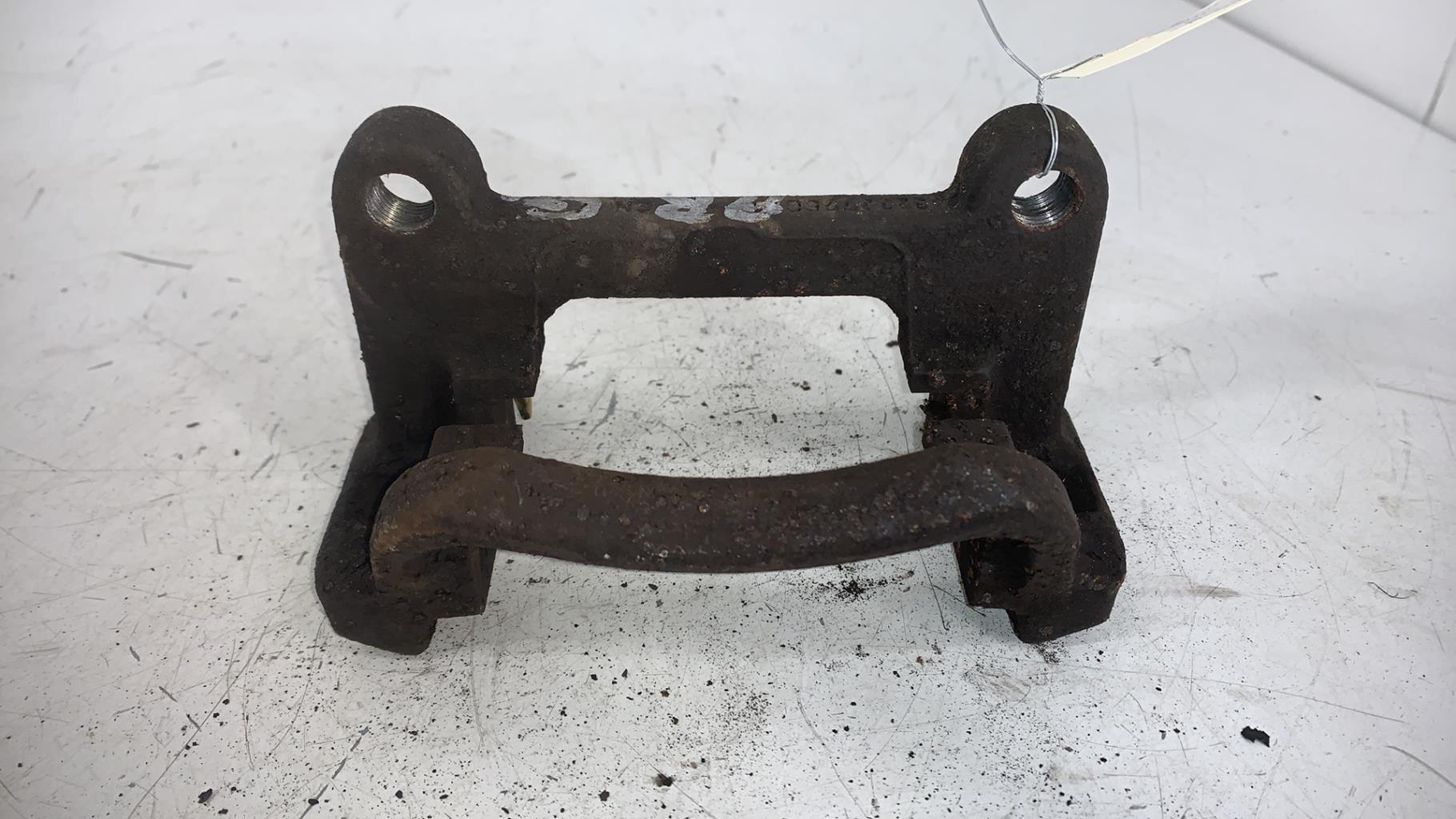 Support etrier frein (chape) arriere gauche RENAULT TRAFIC 2 PHASE 1  - 1