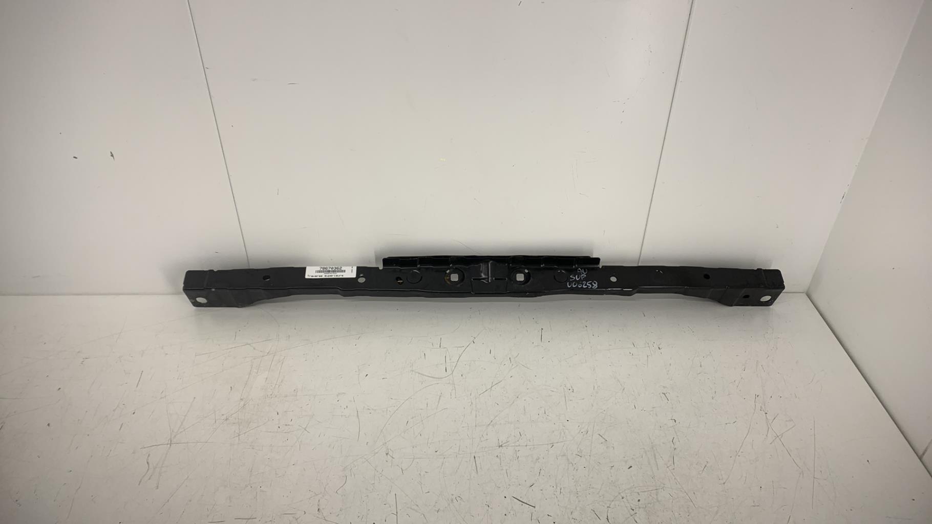Traverse superieure RENAULT MEGANE 4 PHASE 1 Diesel - 1
