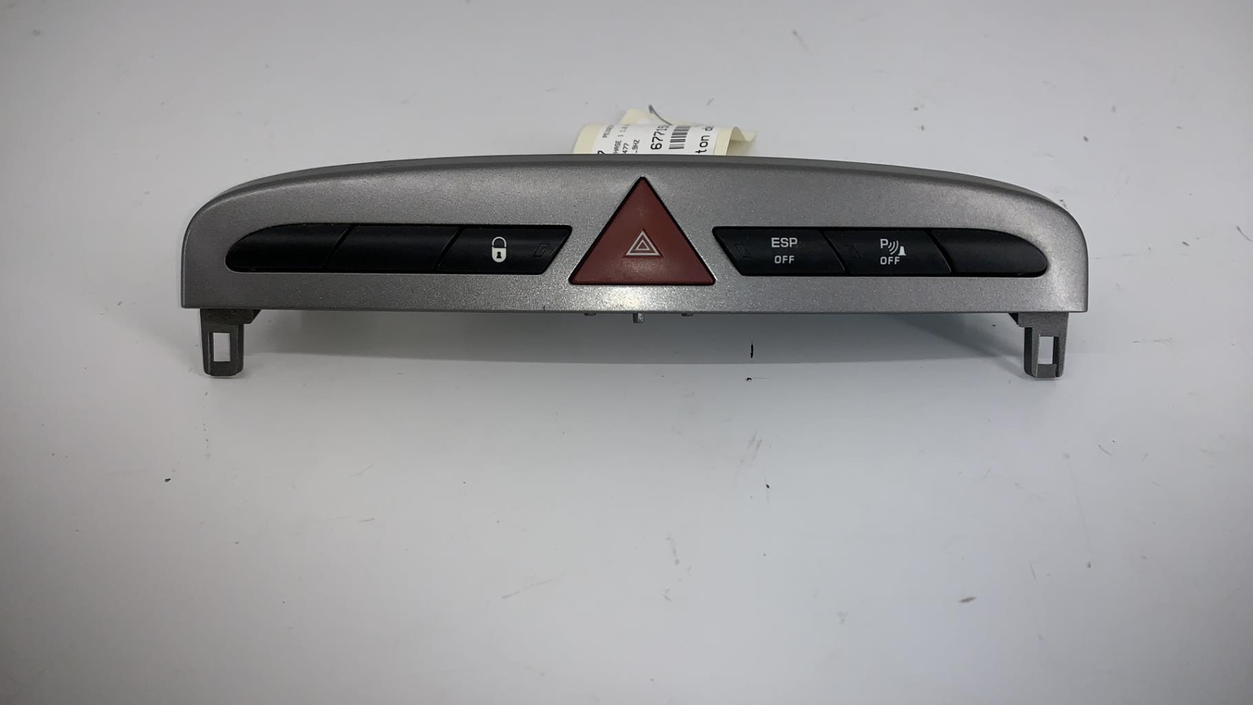 Bouton de warning PEUGEOT 308 1 PHASE 1 Diesel - 1