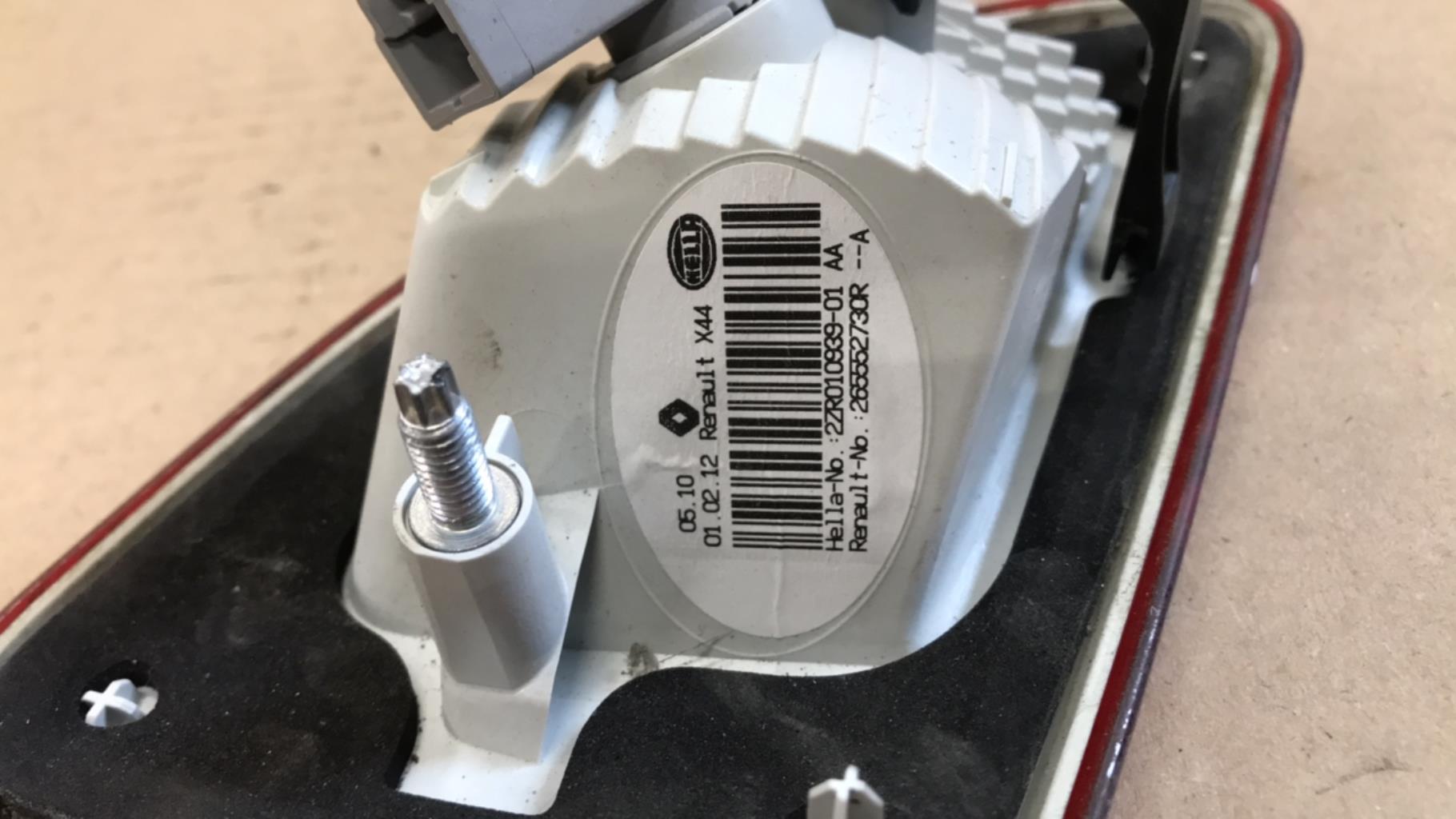 Feu arriere secondaire gauche (feux) RENAULT TWINGO 2 PHASE 2  - 1