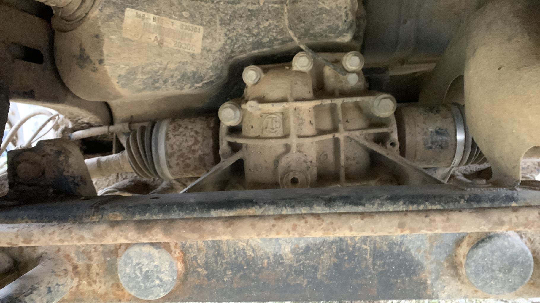 Pont (propulsion) MERCEDES CLASSE M 163 PHASE 2 Diesel - 1