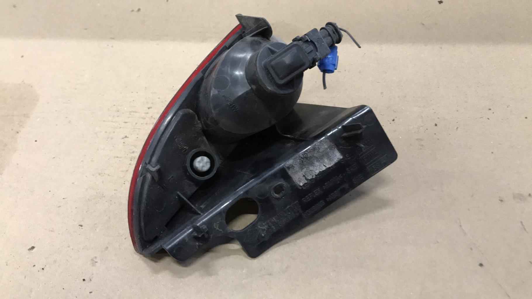 Anti brouillard arriere droit RENAULT ESPACE 4  - 1