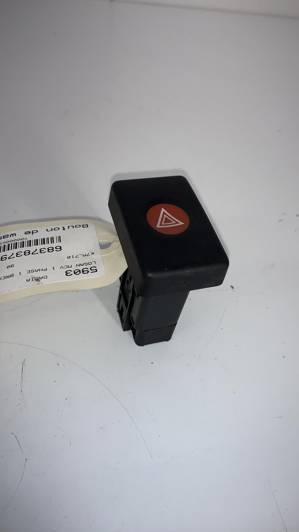 Bouton de warning DACIA LOGAN MCV 1 PHASE 1 BREAK Essence - 1