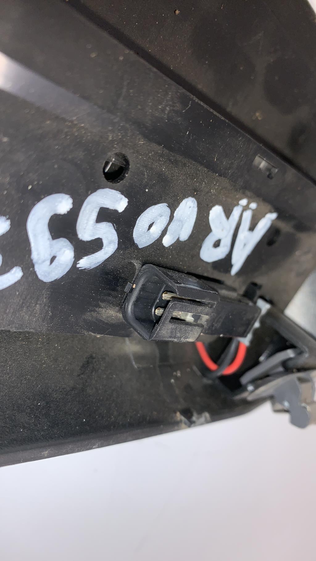 Feu arriere stop central OPEL CORSA C PHASE 2 Essence - 1