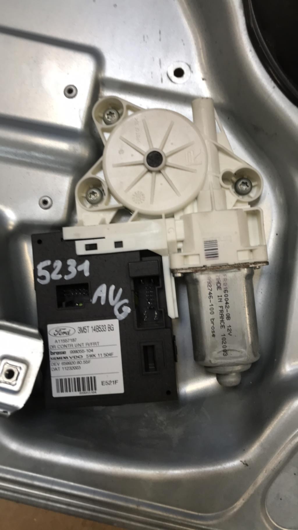 Leve vitre electrique avant droit FORD C-MAX 1 PHASE 1 Diesel - 1