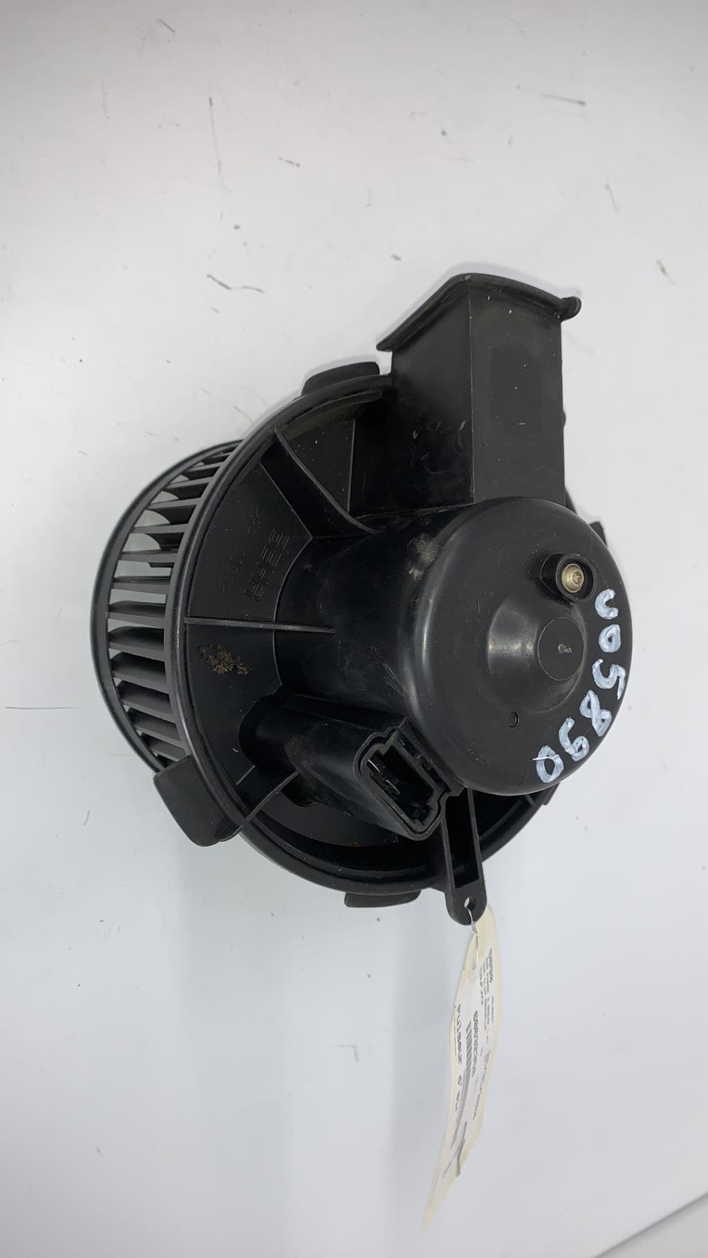 Ventilateur chauffage PEUGEOT 206 PHASE 2 BREAK Essence - 1