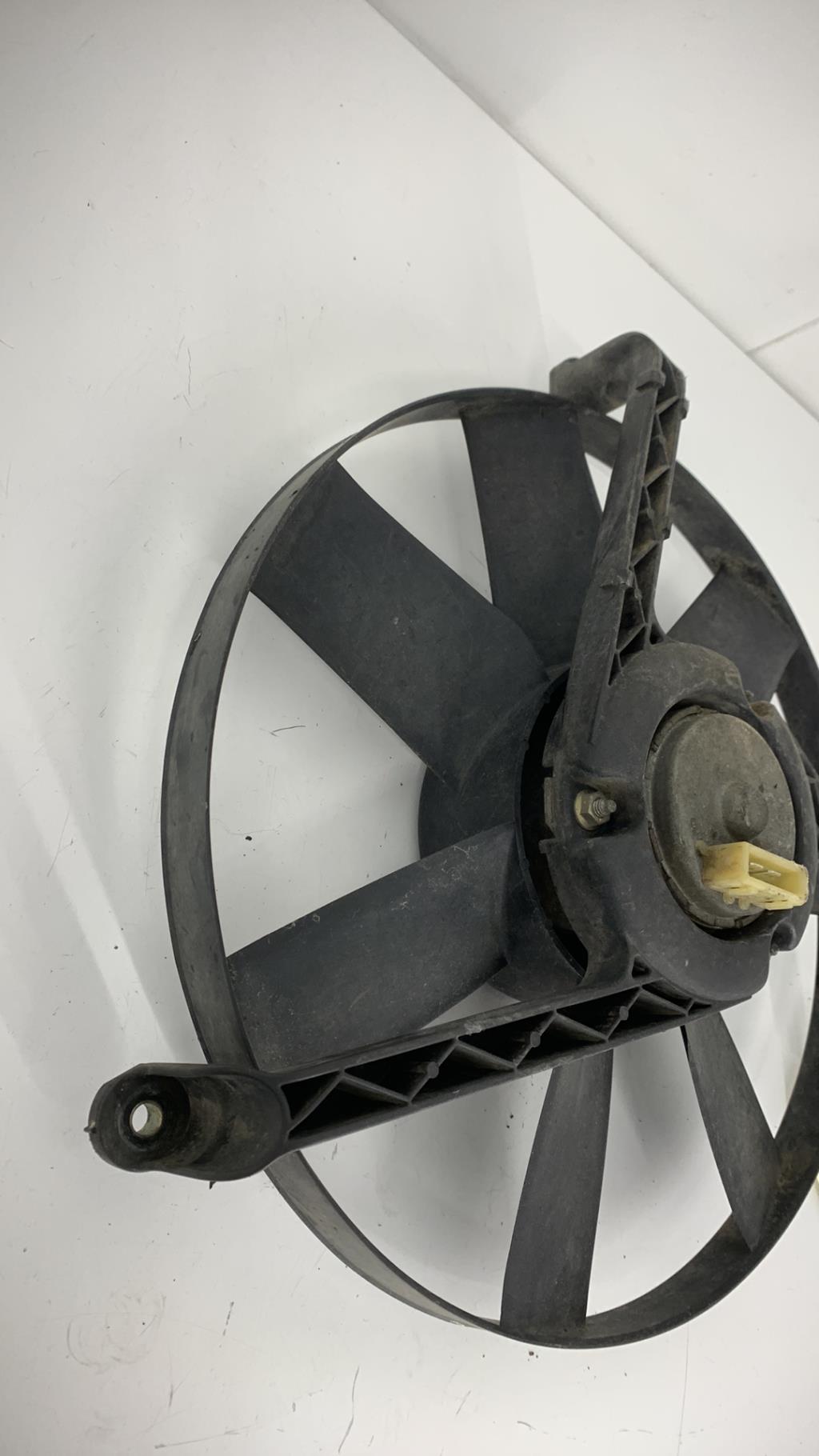 Ventilateur eau VOLKSWAGEN POLO 3 PHASE 1 Essence - 1