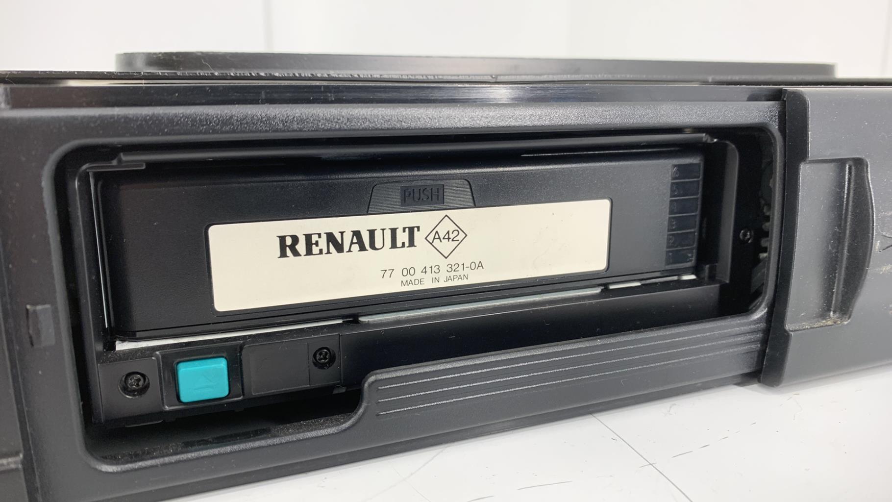 Chargeur CD RENAULT SCENIC 1 PHASE 2 Essence - 1