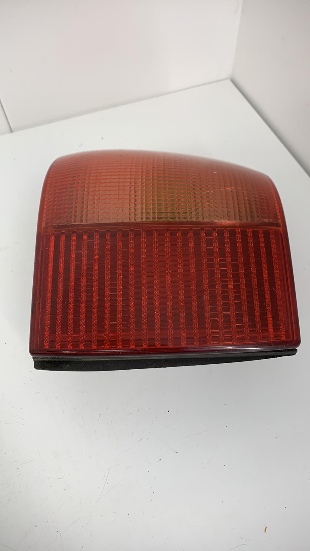 Feu arriere principal gauche (feux) AUDI 80 3 PHASE 2 Diesel - 1
