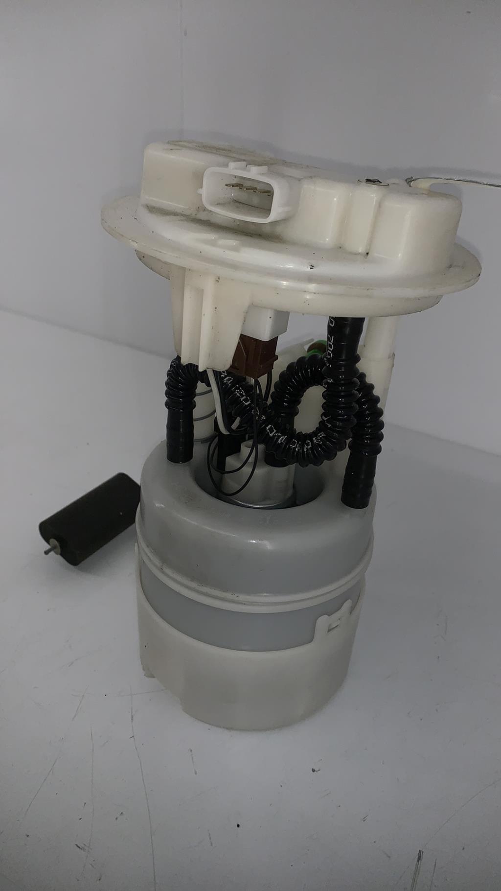 Pompe de gavage RENAULT CLIO 3 PHASE 1 Essence - 1