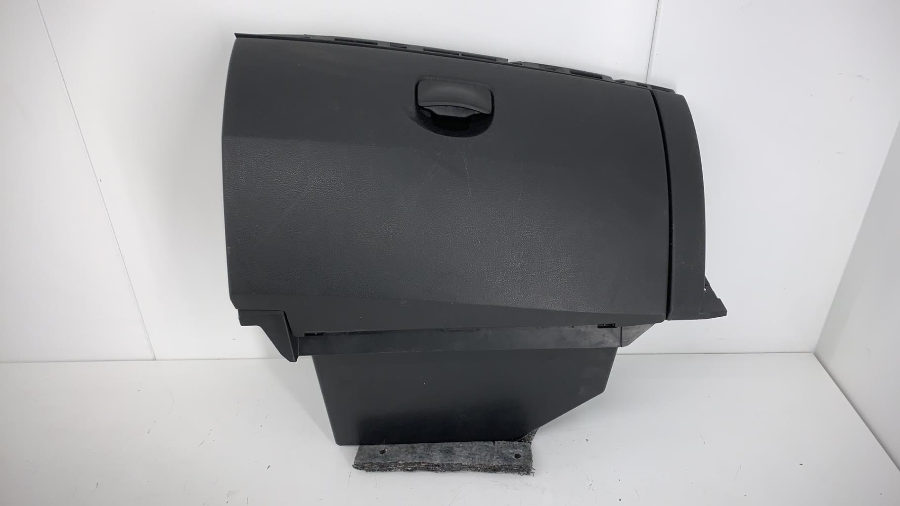 Boite a gants RENAULT CLIO 3 PHASE 2 BREAK Diesel - 1