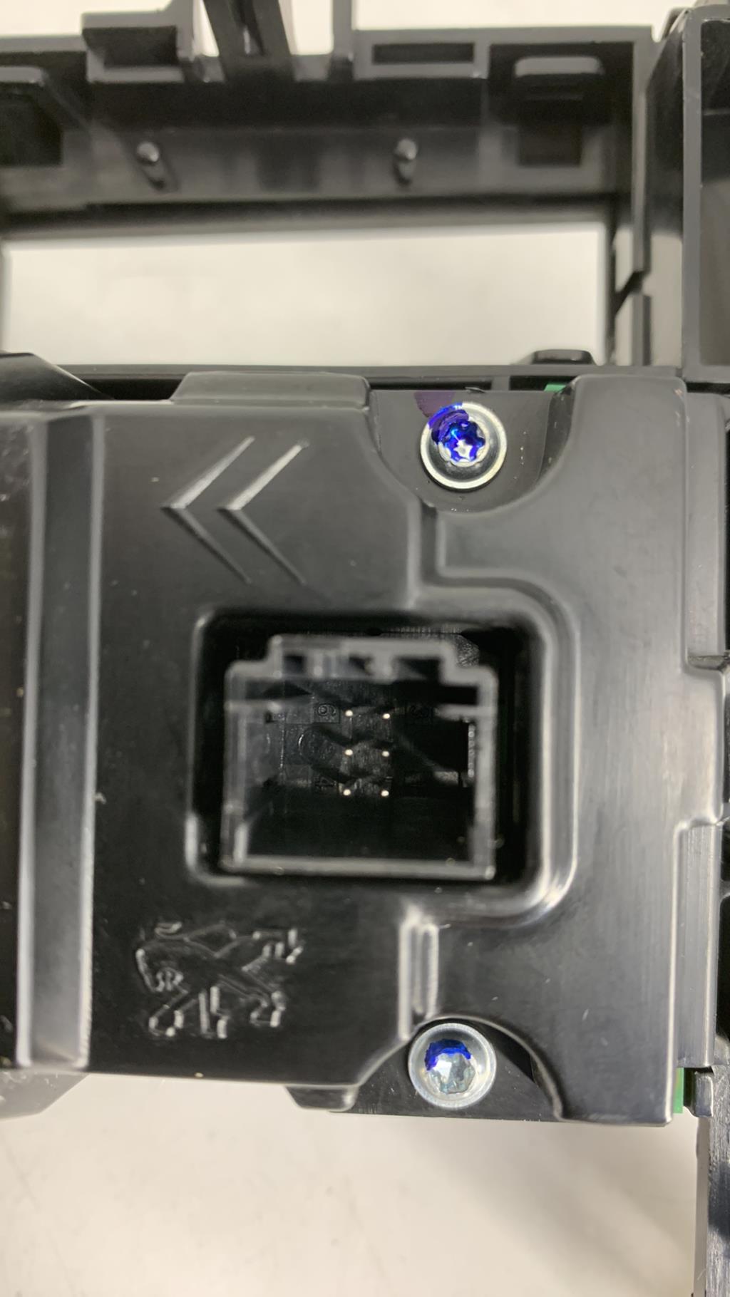 Commande chauffage PEUGEOT 407 PHASE 1 Diesel - 1
