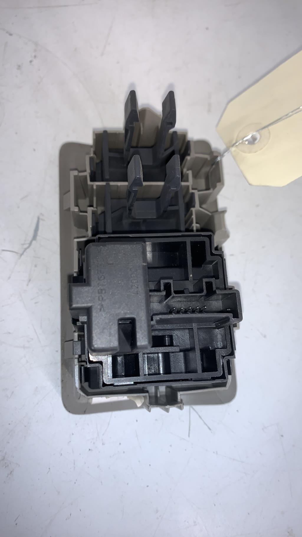Commande de reglage hauteur de phare RENAULT CLIO 3 PHASE 1 Essence - 1