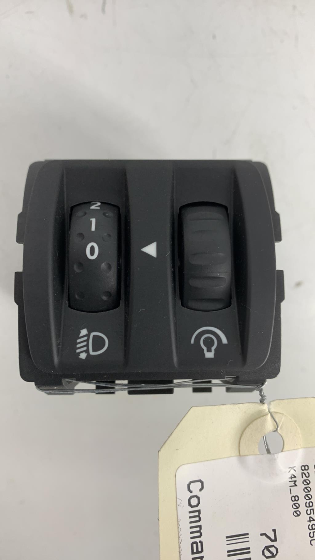 Commande de reglage hauteur de phare RENAULT CLIO 3 PHASE 1 Essence - 1