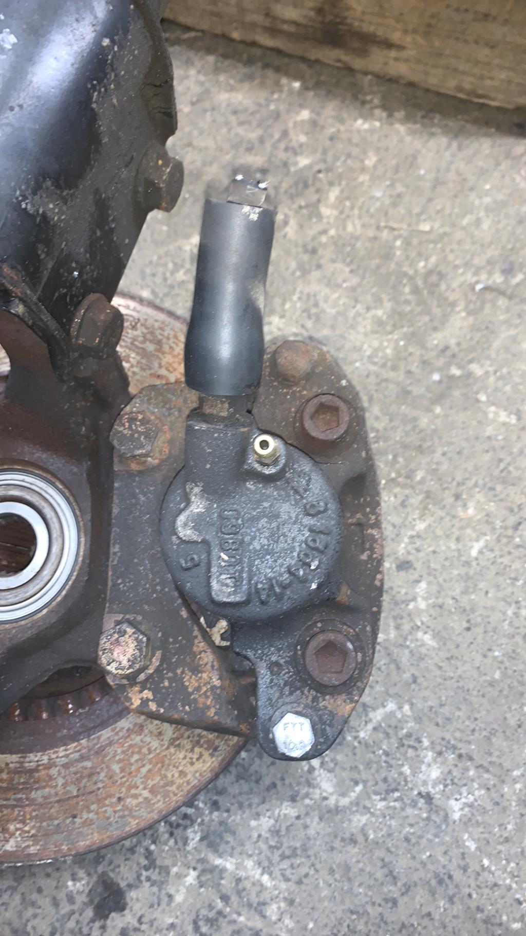 Etrier avant gauche (freinage) RENAULT CLIO 2 PHASE 1 Essence - 1