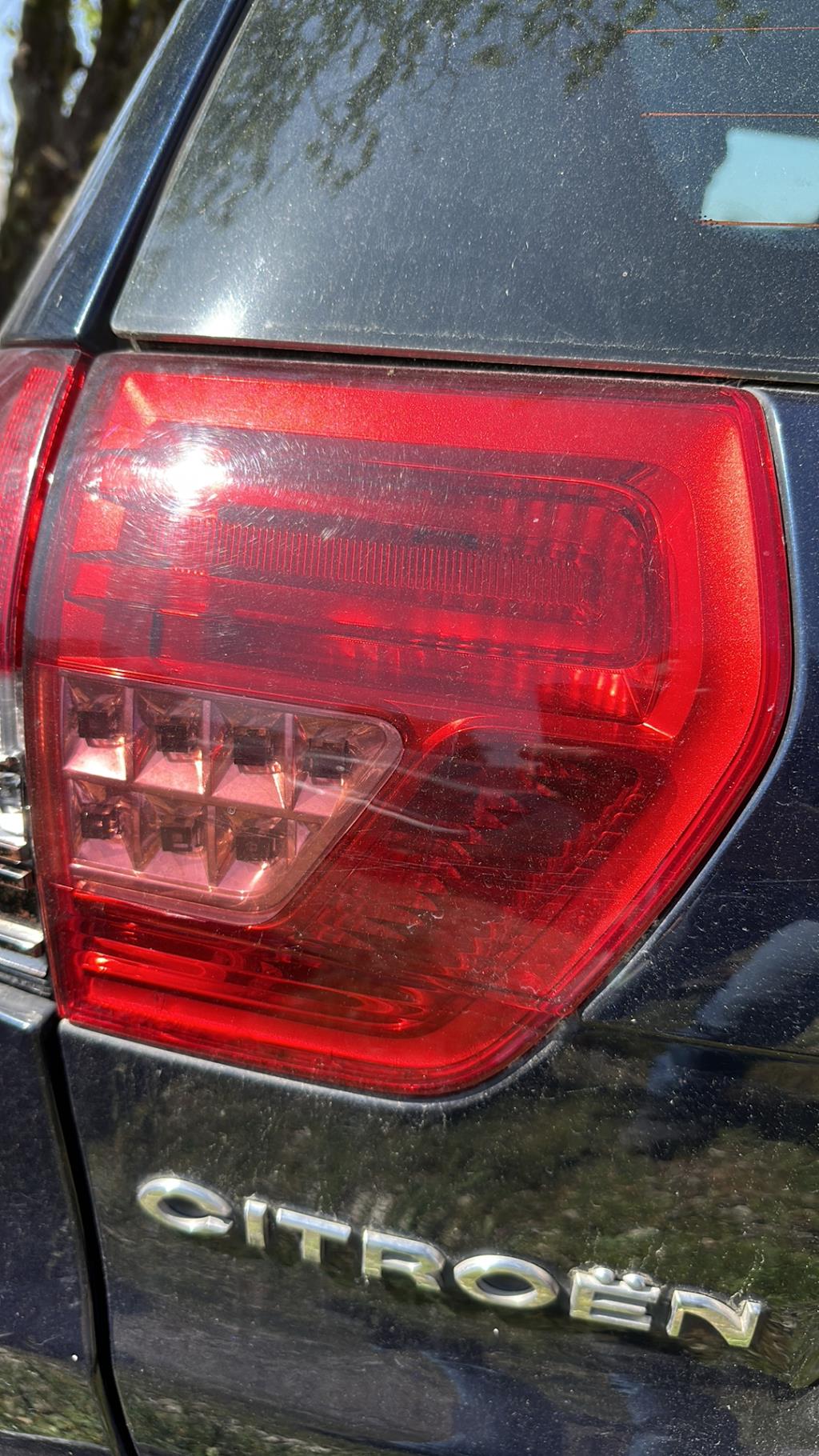 Feu arriere secondaire gauche (feux) CITROEN C5 2 BREAK Diesel - 1
