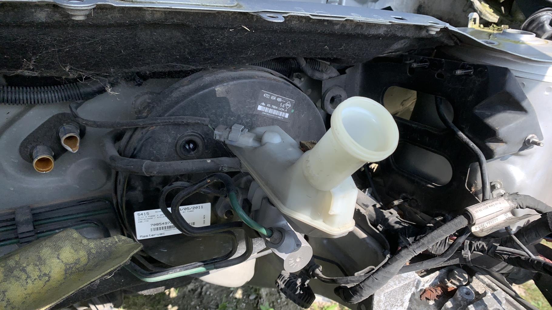 Mastervac RENAULT CLIO 3 PHASE 2 BREAK Diesel - 1