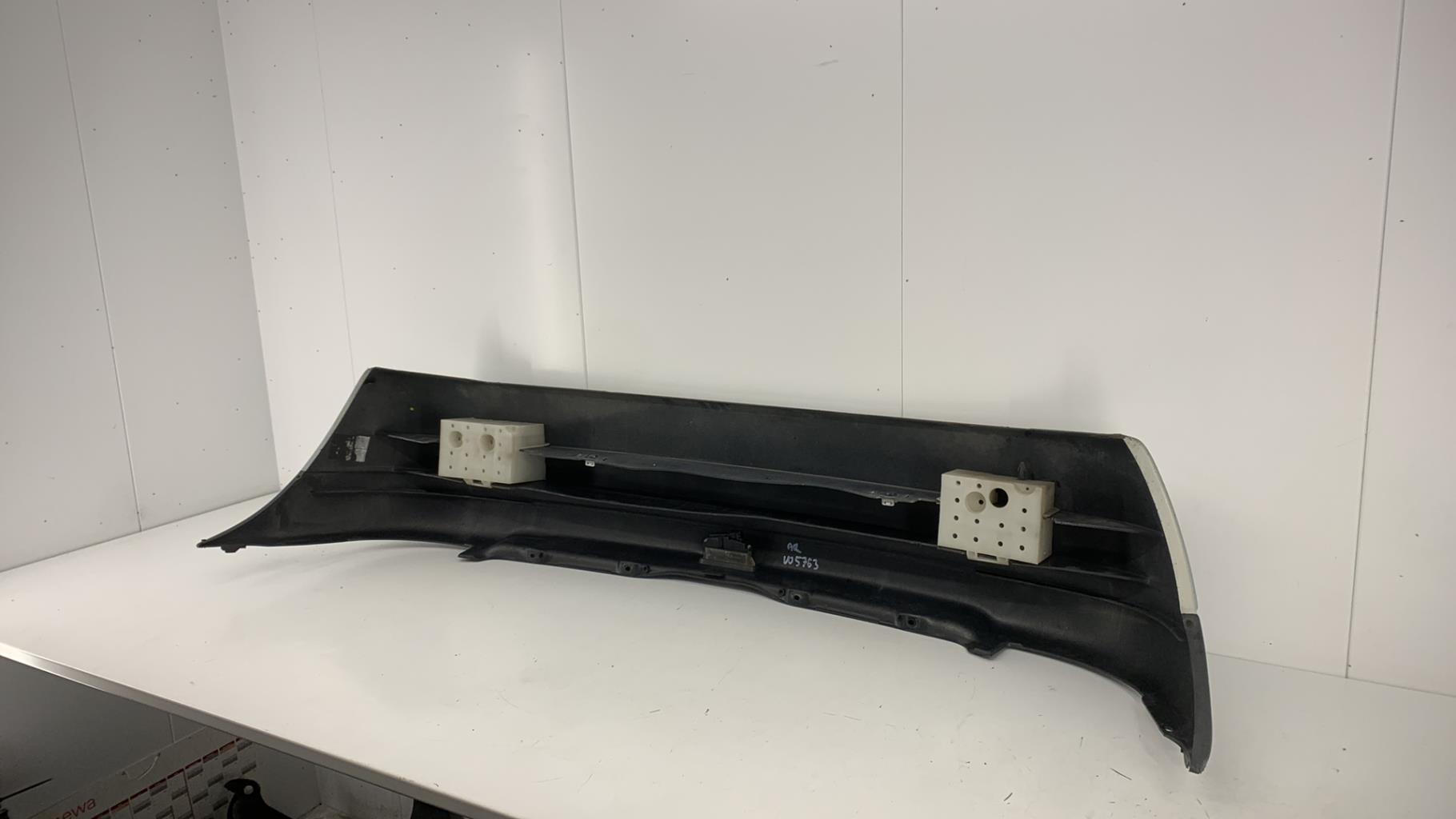 Pare choc arriere RENAULT CLIO 2 PHASE 1 Essence - 1