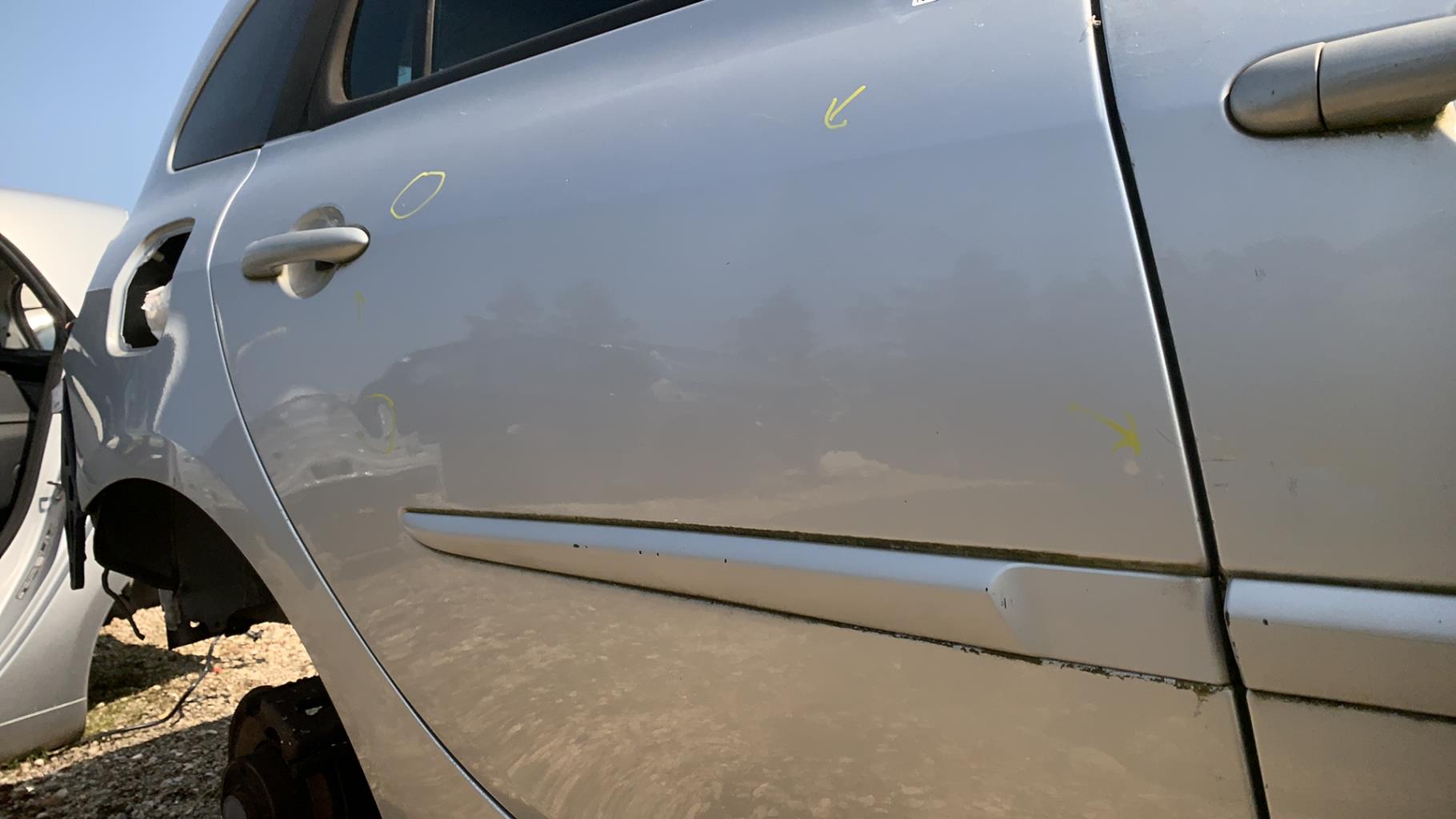 Porte arriere droit RENAULT CLIO 3 PHASE 2 BREAK Diesel - 1