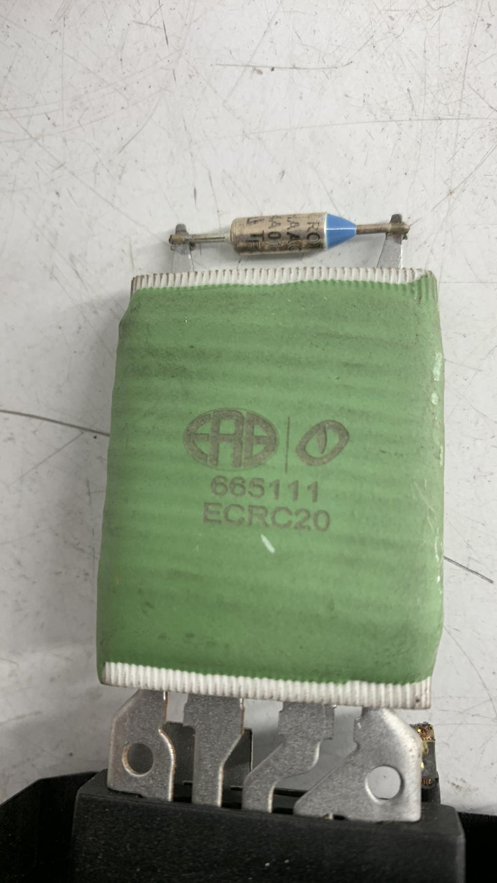 Resistance chauffage RENAULT CLIO 3 PHASE 1 Essence - 1