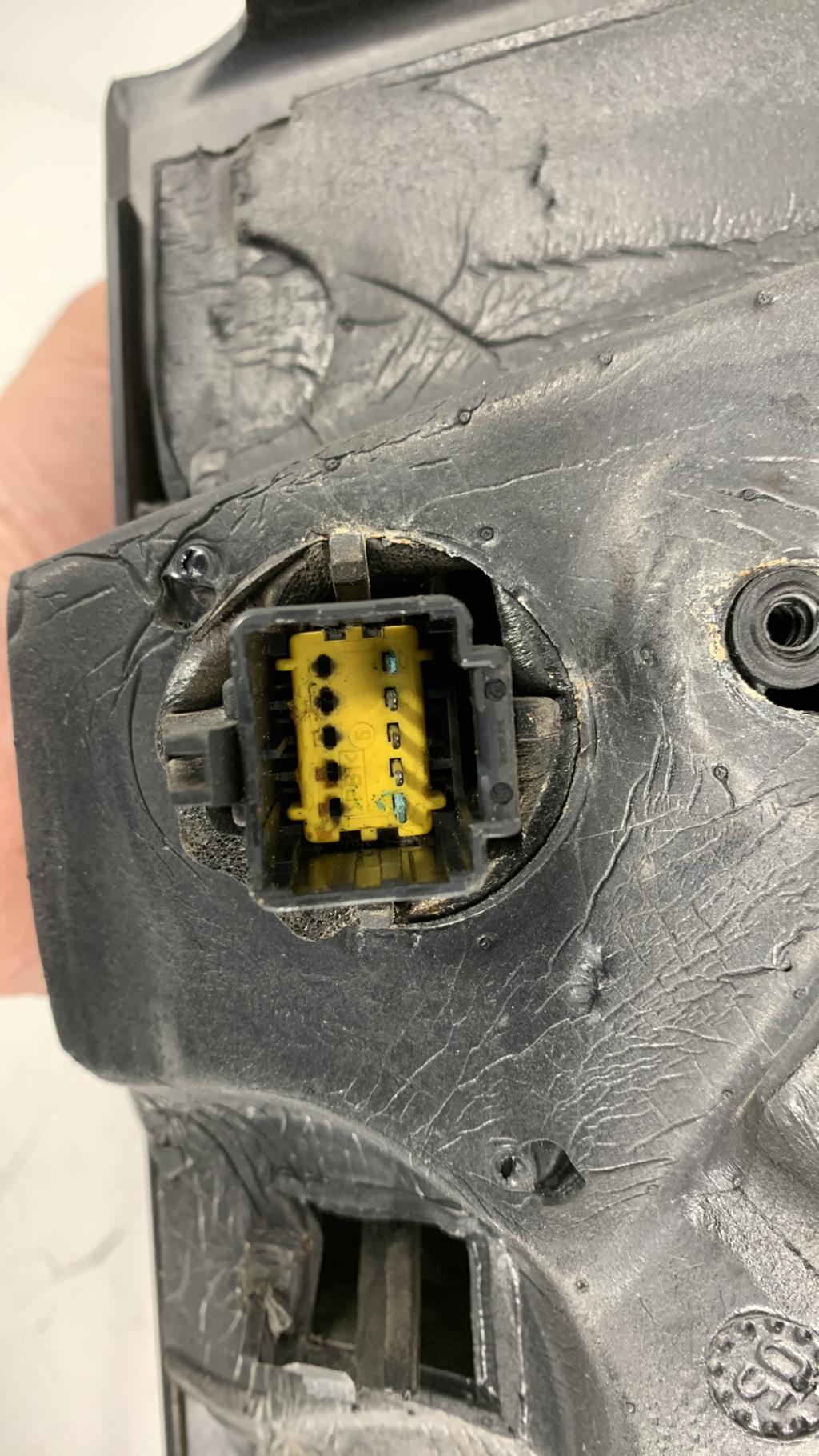 Retroviseur gauche RENAULT MEGANE 2 PHASE 1 BREAK Diesel - 1