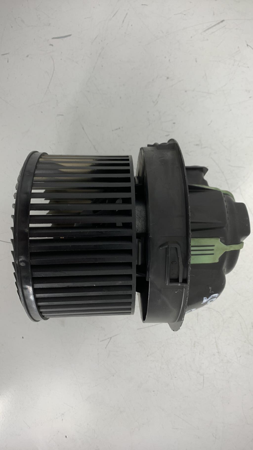Ventilateur chauffage PEUGEOT 207 PHASE 1 CABRIOLET Diesel - 1