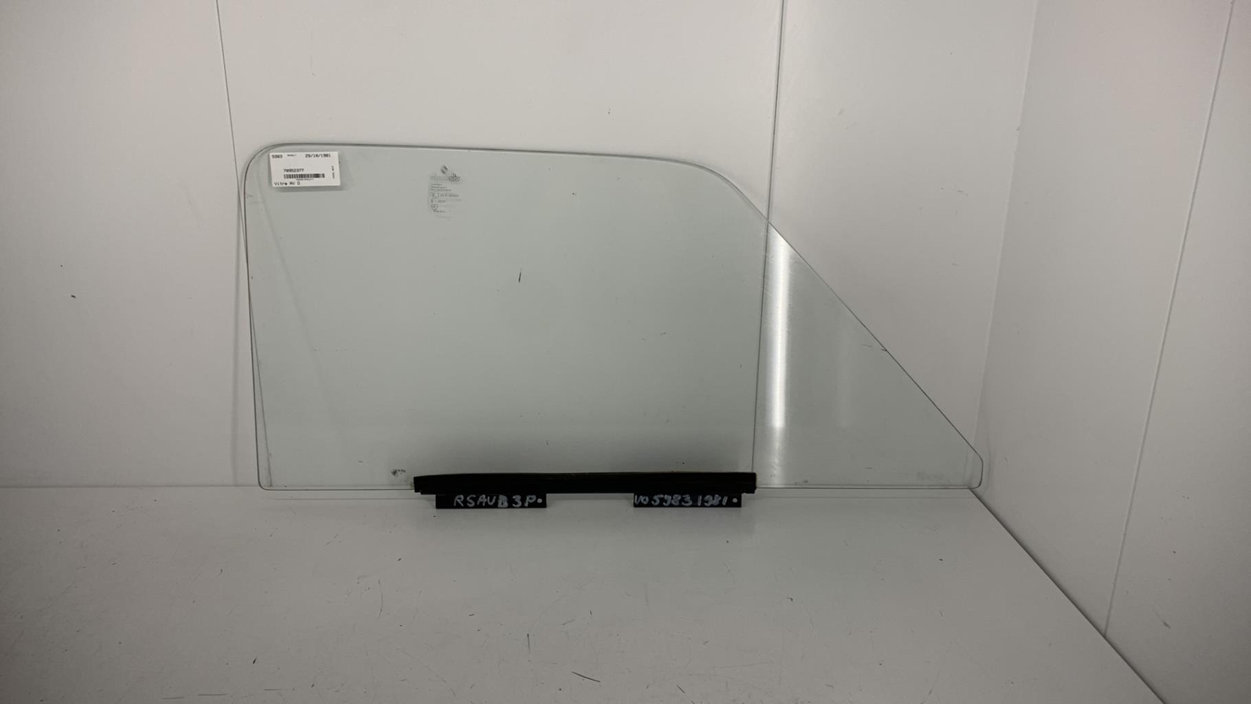 Vitre avant droit RENAULT R5 PHASE 2 Essence - 1