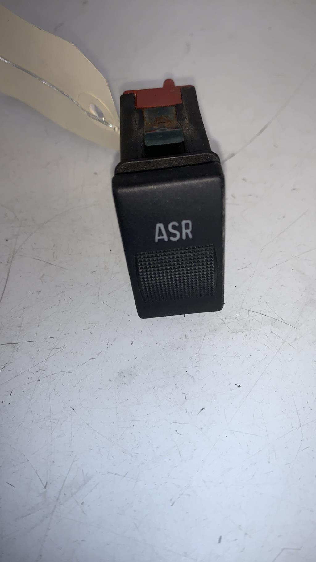Bouton/Interrupteur AUDI A4 1 PHASE 1 Diesel - 1