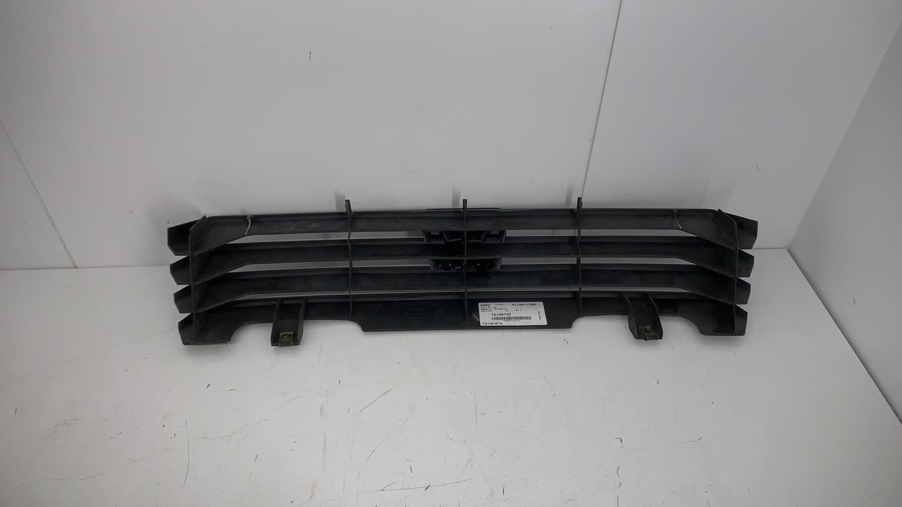 Calandre CITROEN C15 Diesel - 1