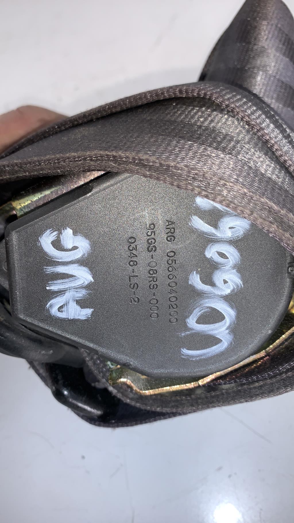 Ceinture avant gauche AUDI A4 1 PHASE 1 Diesel - 1