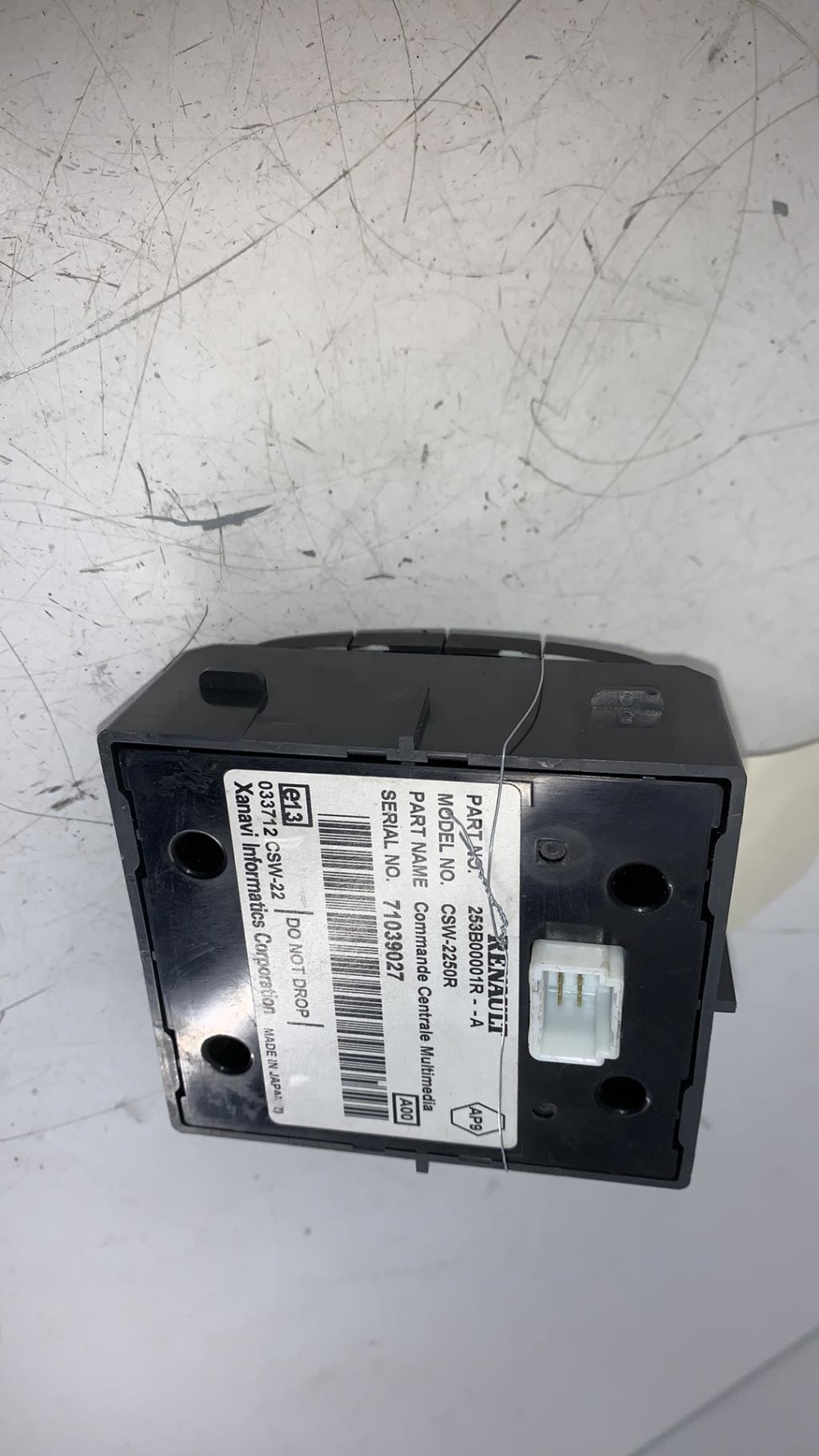 Commande GPS RENAULT LAGUNA 3 PHASE 1 Diesel - 1