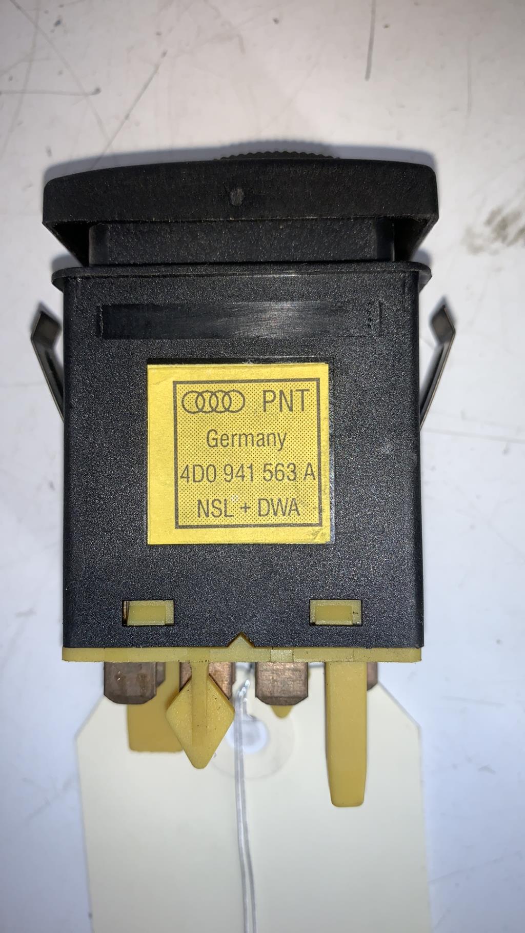 Commande anti brouillard arriere AUDI A4 1 PHASE 1 Diesel - 1