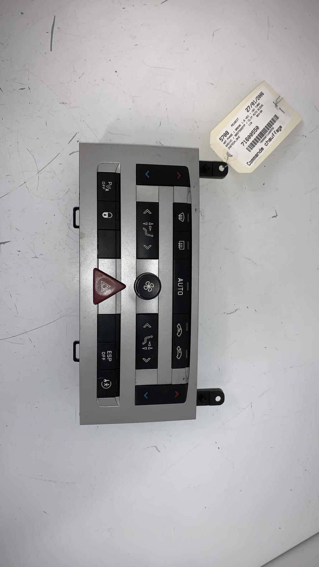 Commande chauffage PEUGEOT 407 PHASE 1 BREAK Diesel - 1
