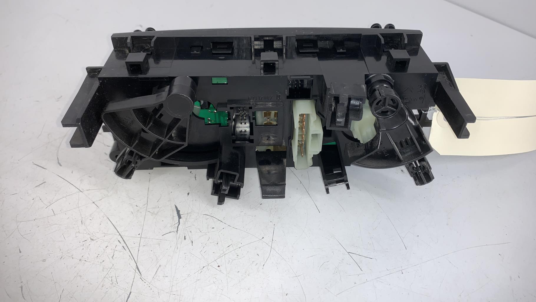 Commande chauffage PEUGEOT 207 PHASE 2 Diesel - 1