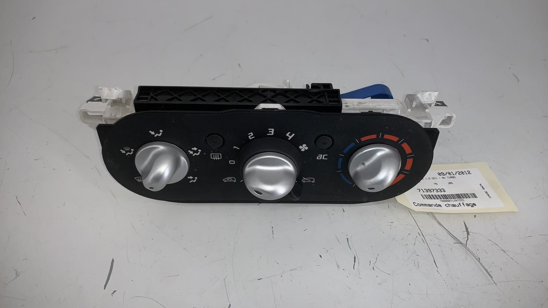 Commande chauffage RENAULT TWINGO 2 PHASE 2 Diesel - 1