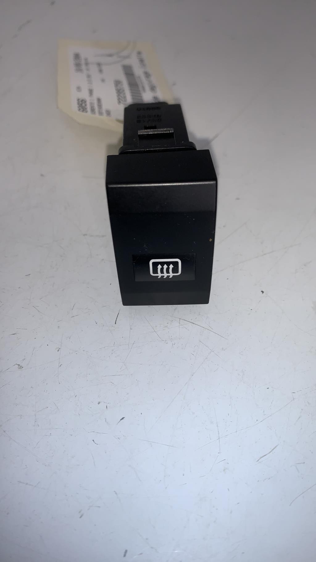 Commande degivrage lunette arriere KIA SORENTO 1 PHASE 1 Diesel - 1