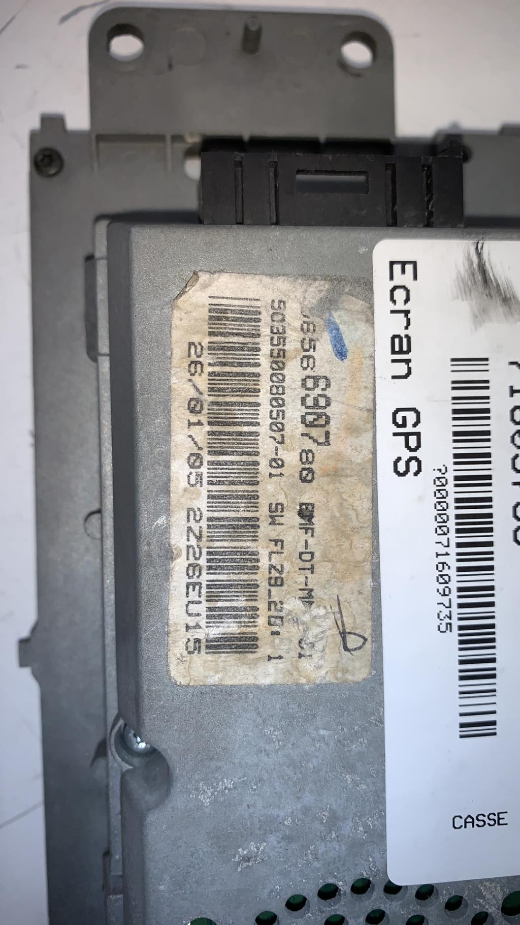 Ecran GPS PEUGEOT 407 PHASE 1 BREAK Diesel - 1