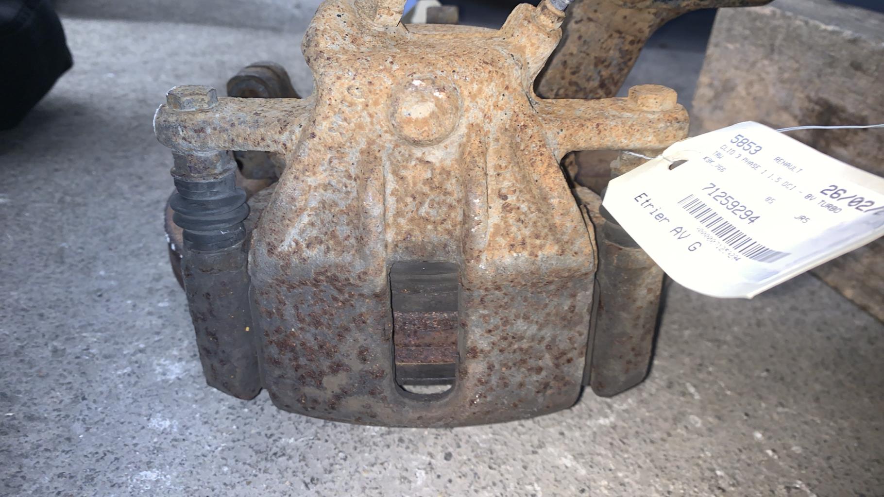 Etrier avant gauche (freinage) RENAULT CLIO 3 PHASE 1 Diesel - 1