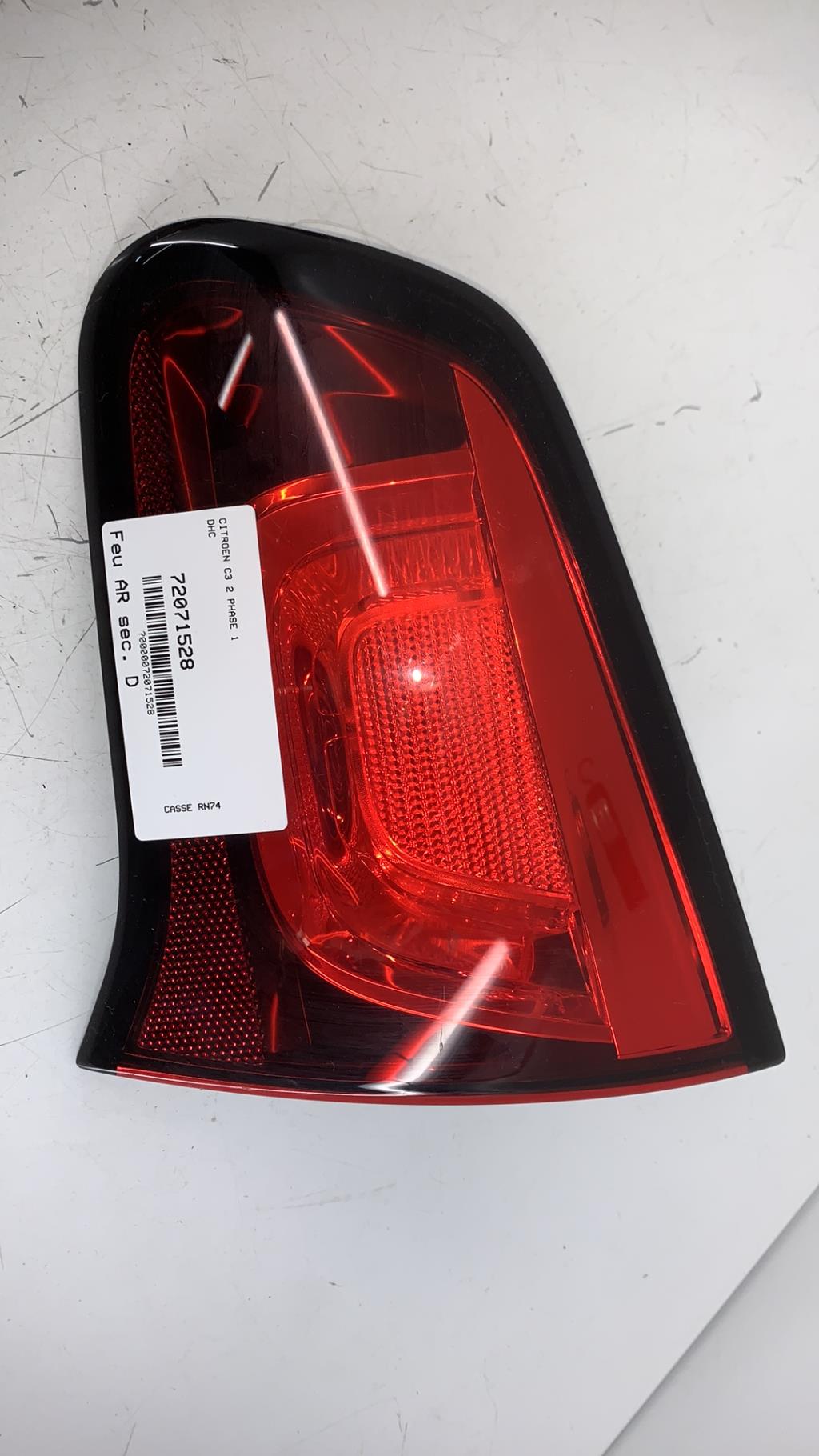 Feu arriere secondaire droit (feux) CITROEN C3 2 PHASE 1  - 1