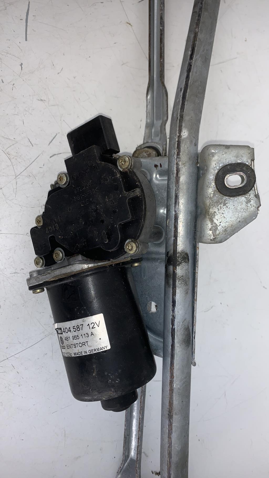 Mecanisme essuie glace avant AUDI A6 2 AVANT PHASE 2 BREAK Diesel - 1