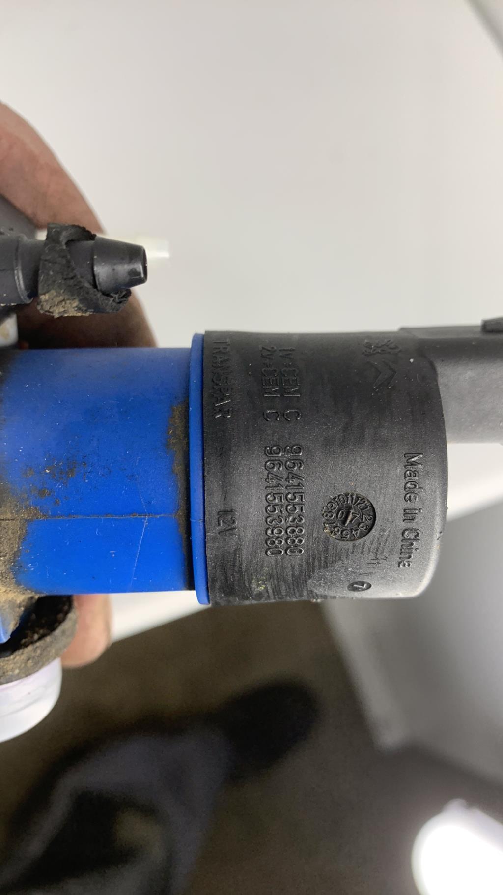 Pompe lave glace avant RENAULT CLIO 3 PHASE 1 Diesel - 1