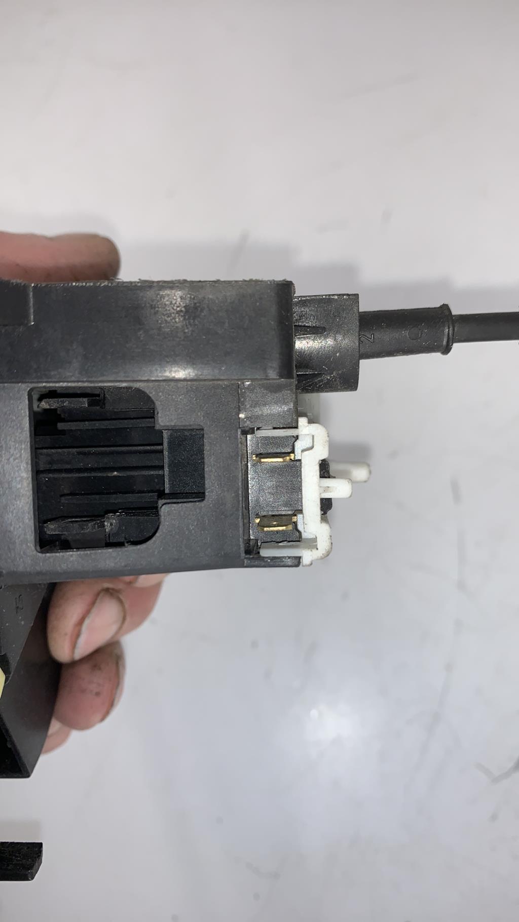 Serrure avant gauche RENAULT CLIO 2 CAMPUS PHASE 1 Diesel - 1