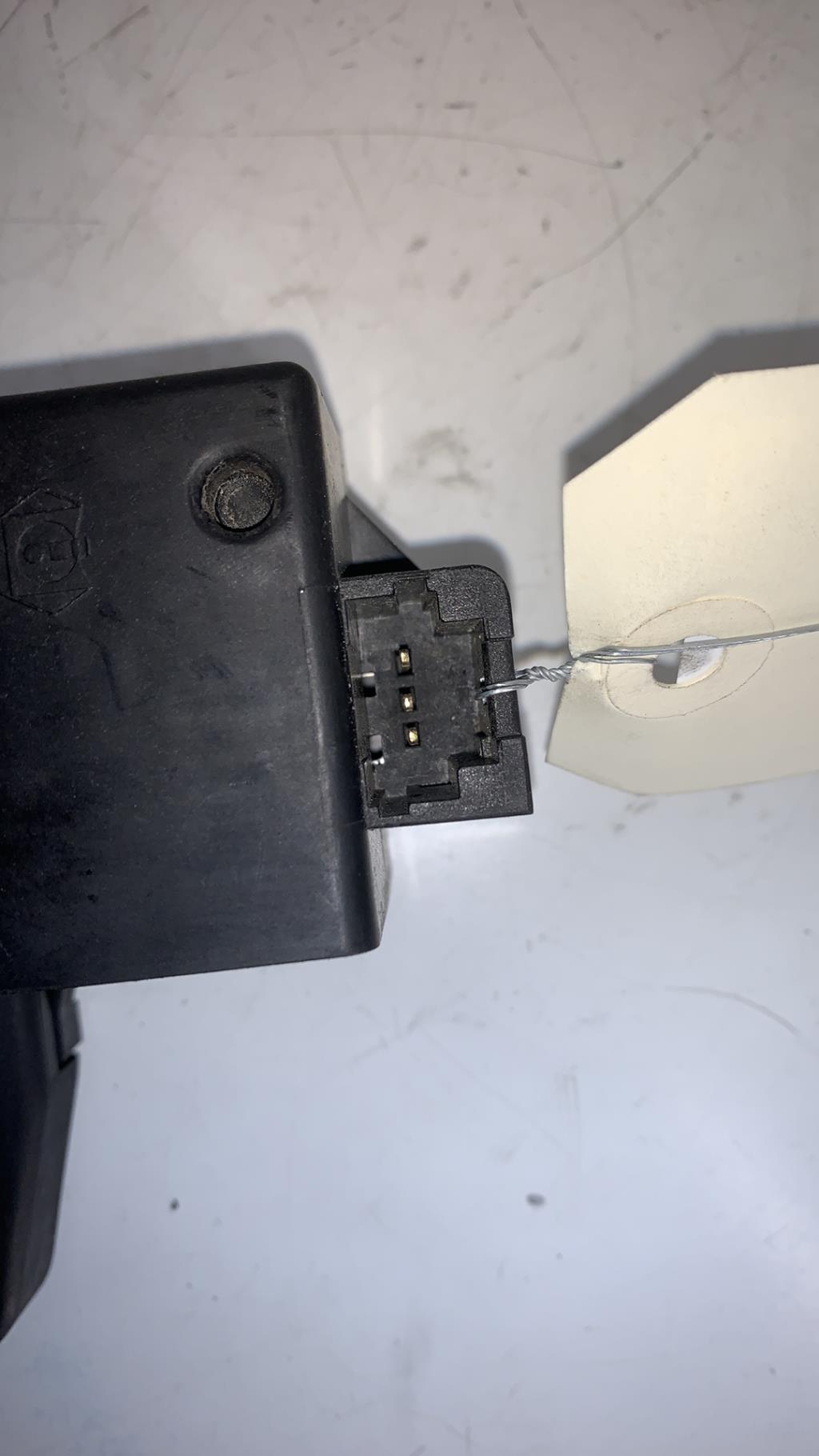 Serrure de coffre CITROEN C3 1 PHASE 1 Diesel - 1