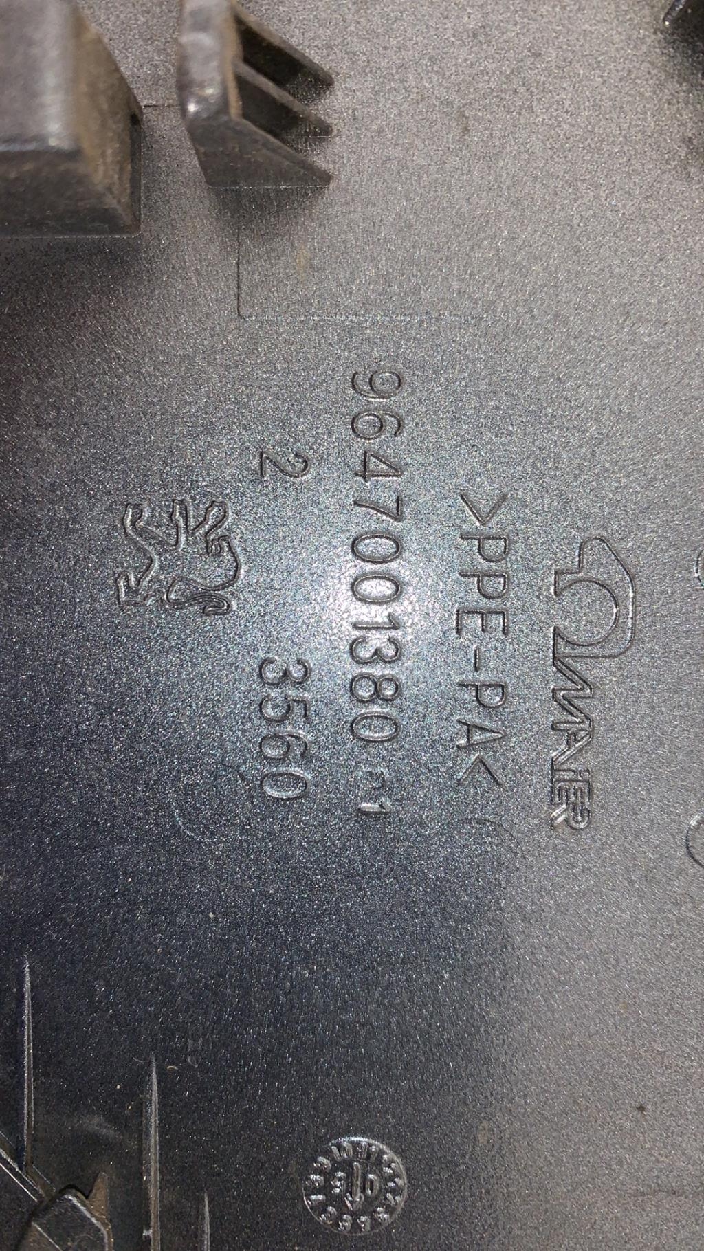 Trappe d'essence PEUGEOT 407 PHASE 1 BREAK Diesel - 1