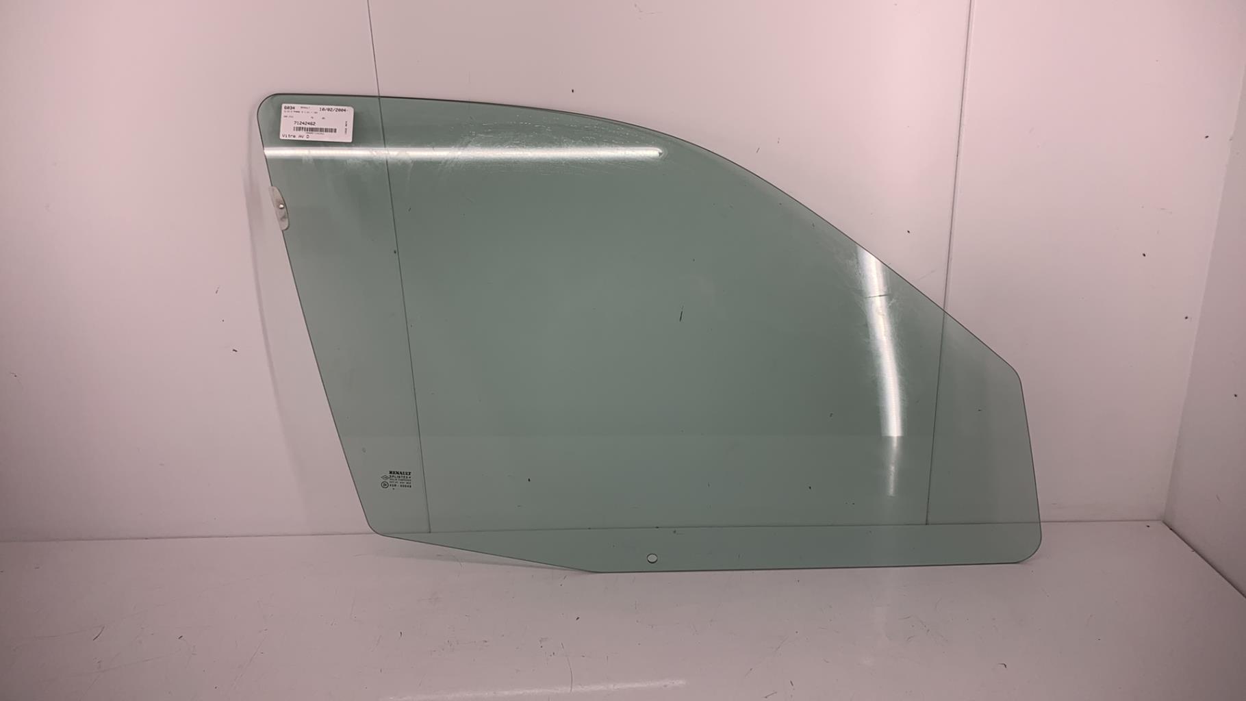 Vitre avant droit RENAULT CLIO 2 PHASE 2 Essence - 1