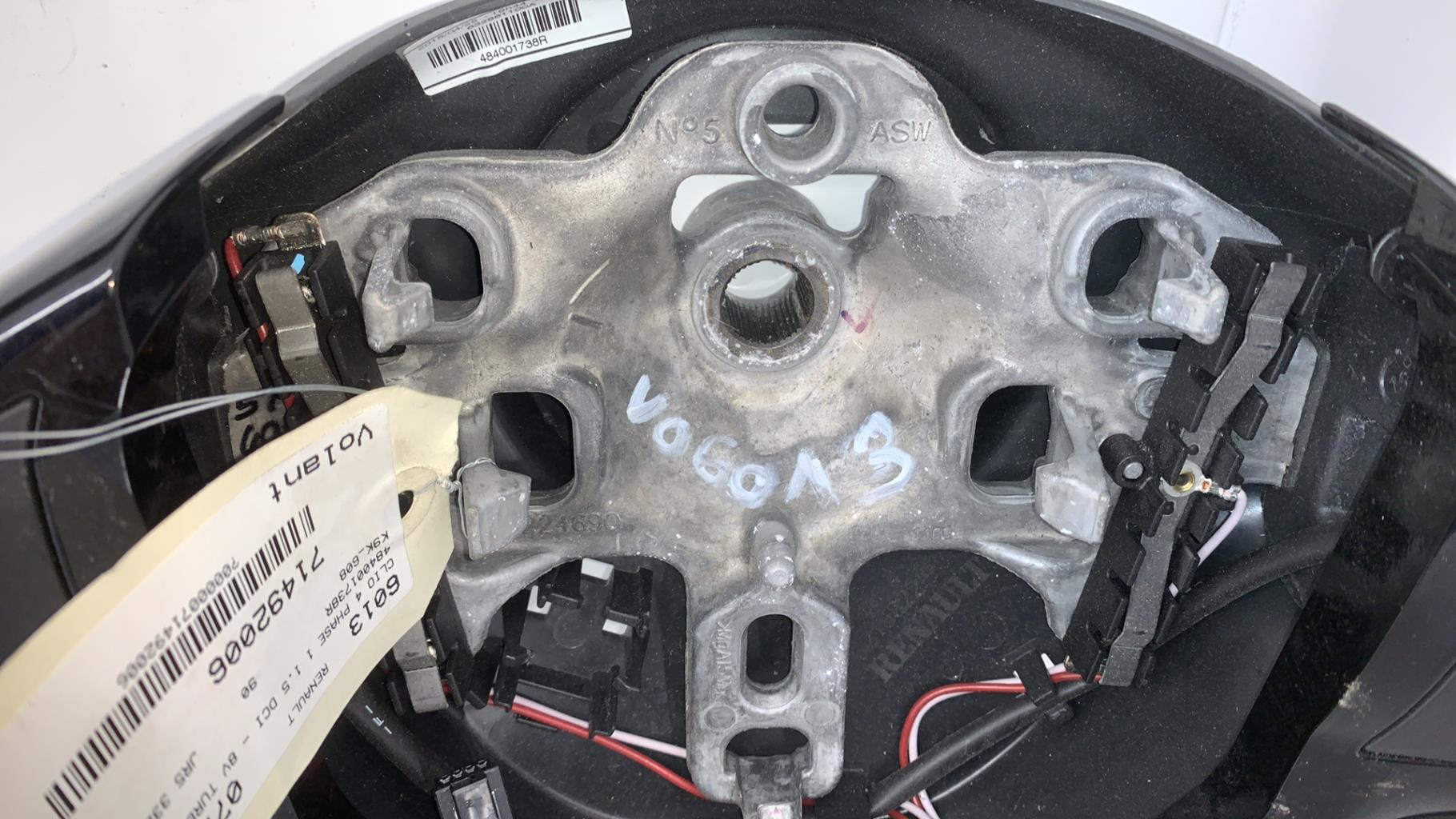 Volant RENAULT CLIO 4 PHASE 1 Diesel - 1