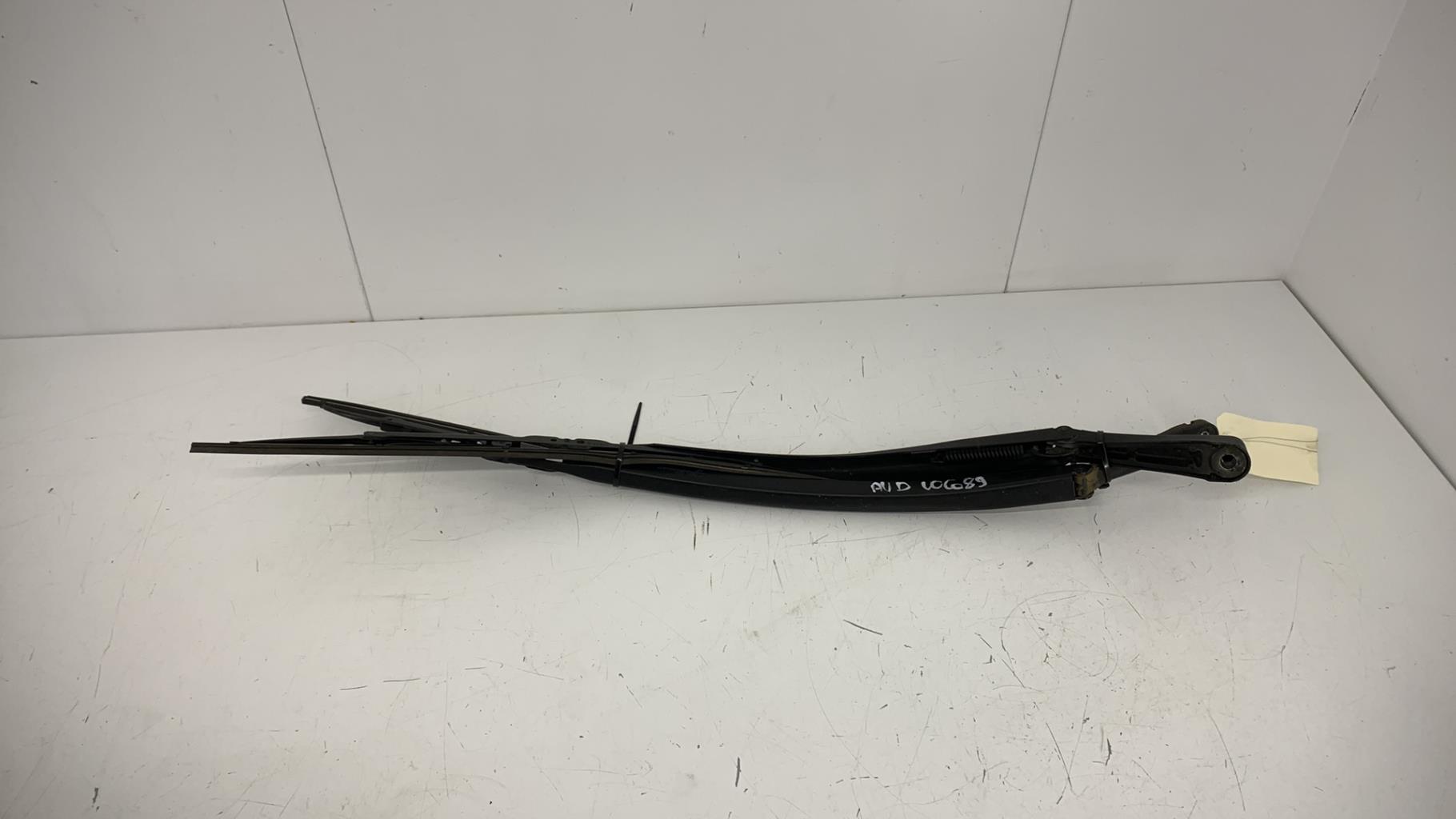 Bras essuie glace avant ALFA ROMEO 147 PHASE 1 Diesel - 1