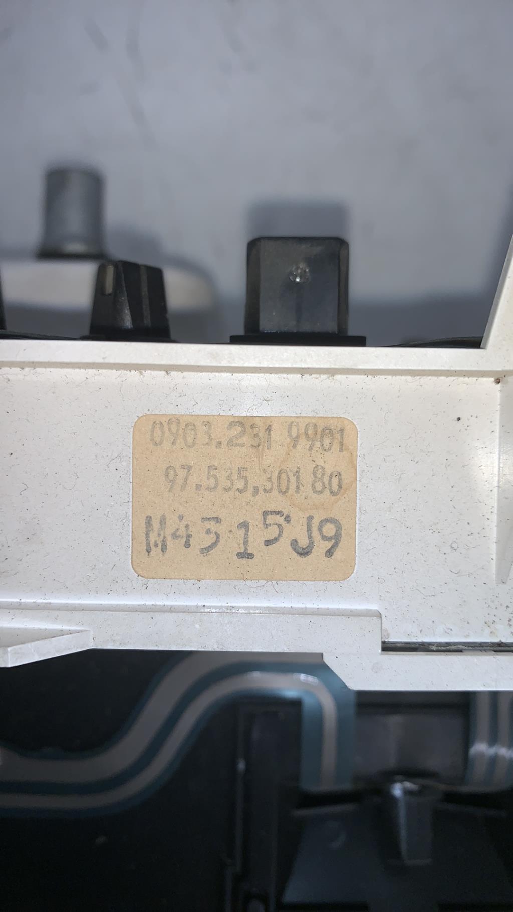 Compteur PEUGEOT 205 PHASE 2 Essence - 1